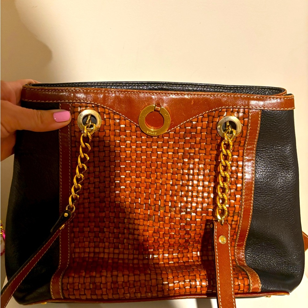 BALLY Black Leather Gold Chain Shoulder Bag Purse Brown Woven Satchel  99490
